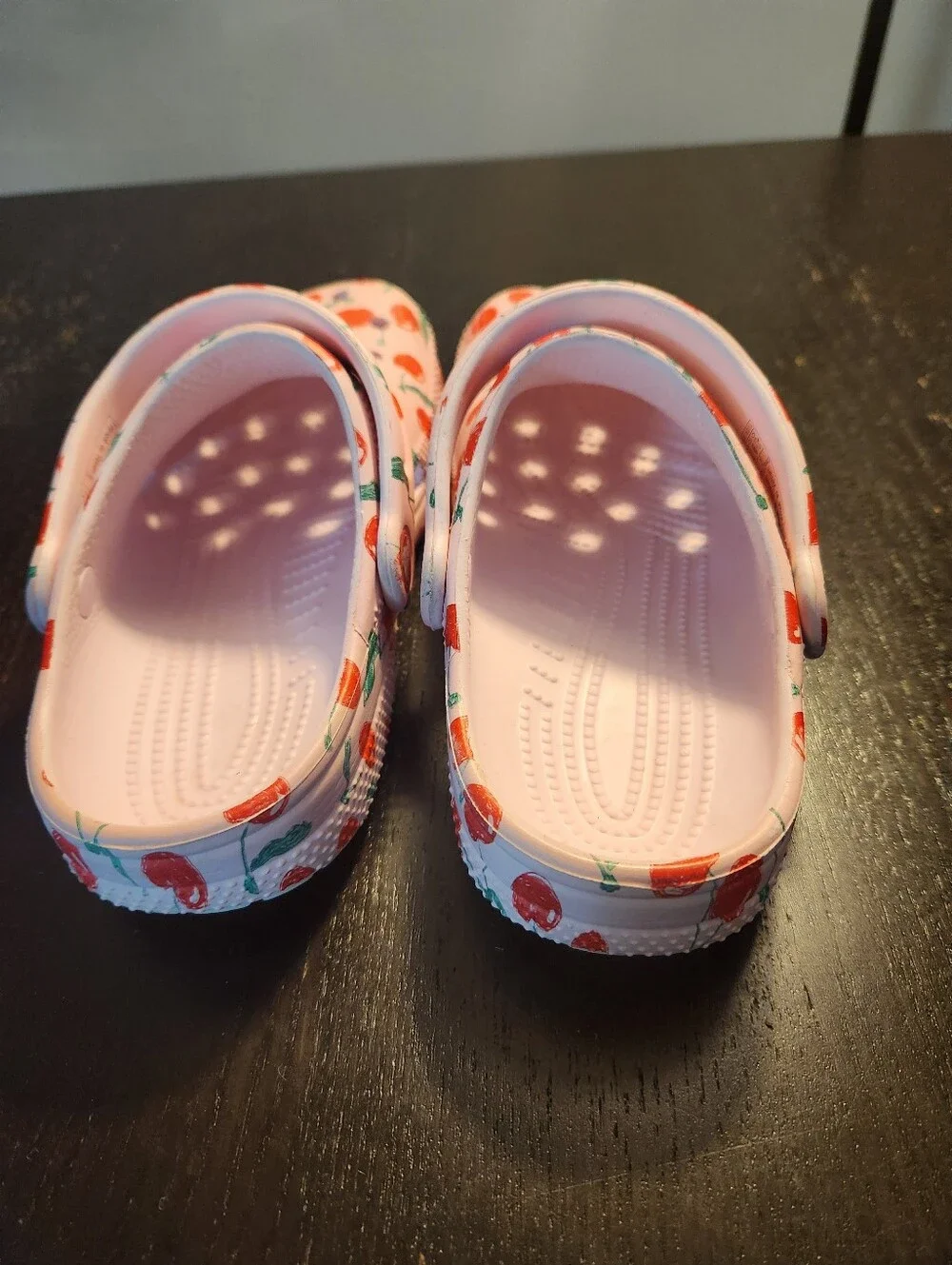 CROCS cute pink